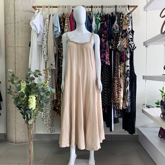 Vestido HYFVE