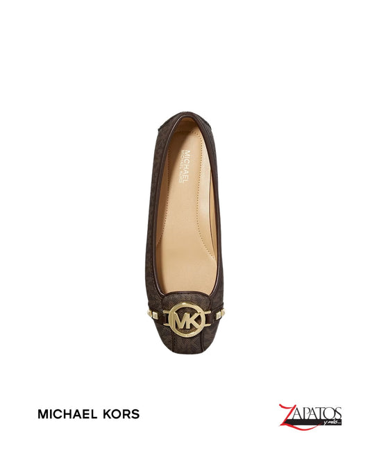 Michael Kors Flat