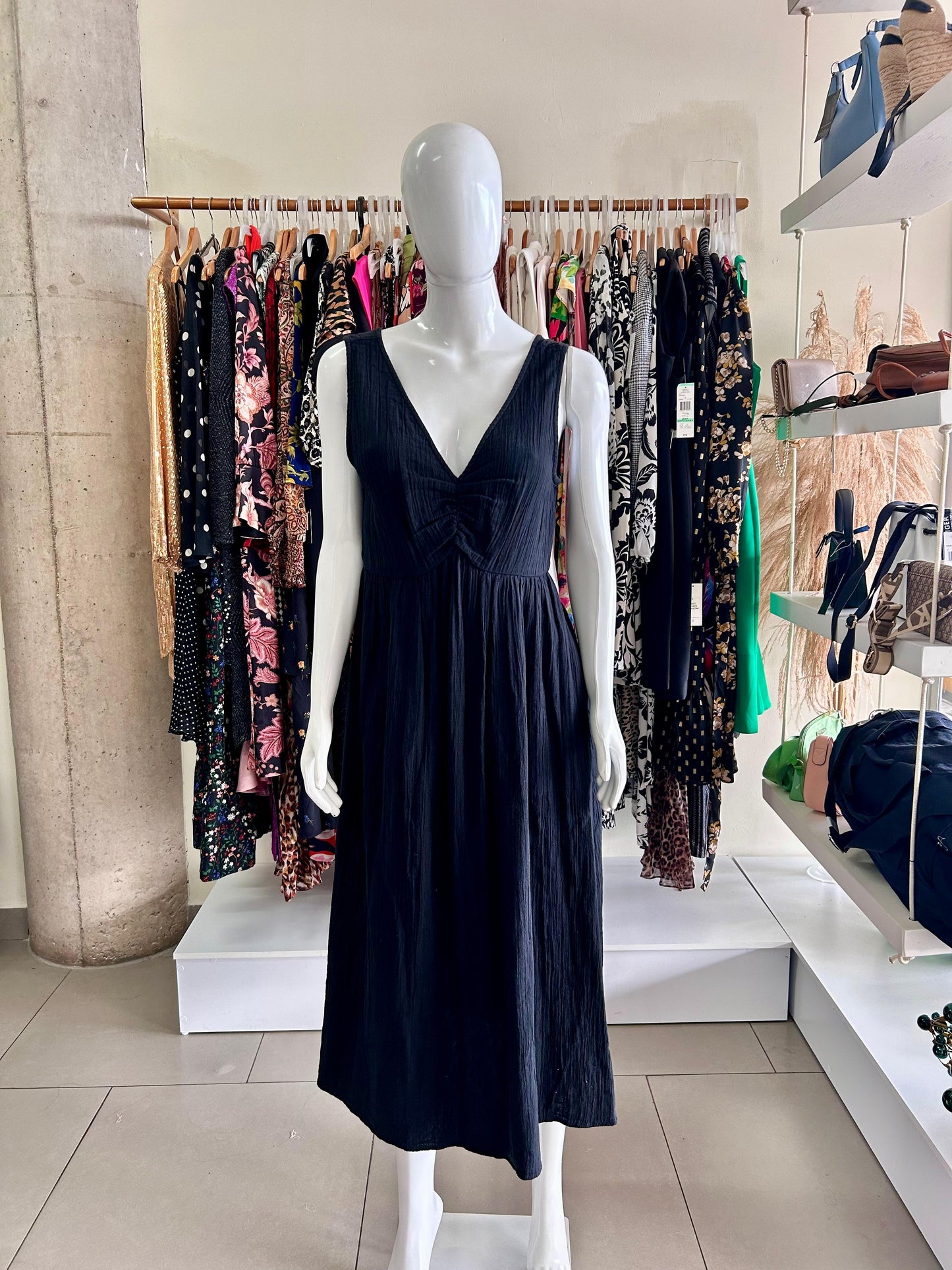 On 34 Vestido