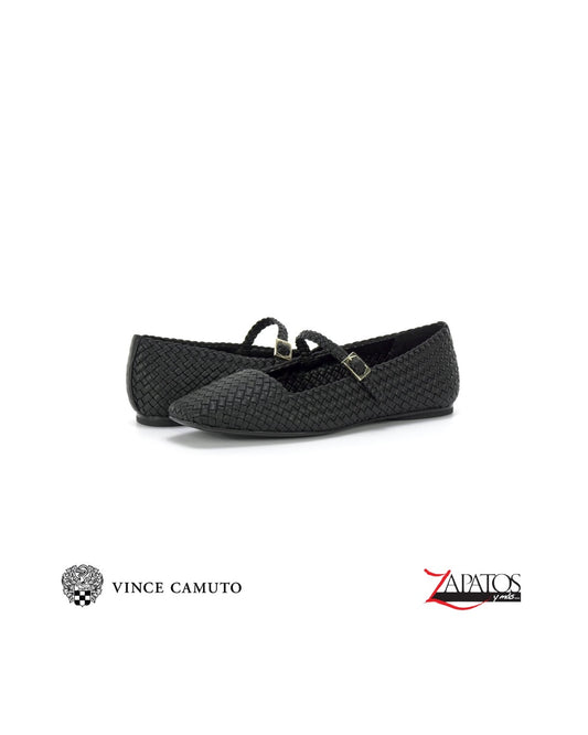 Vince Camuto flat