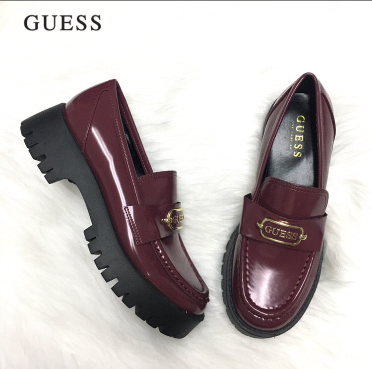 Mocasines Guess