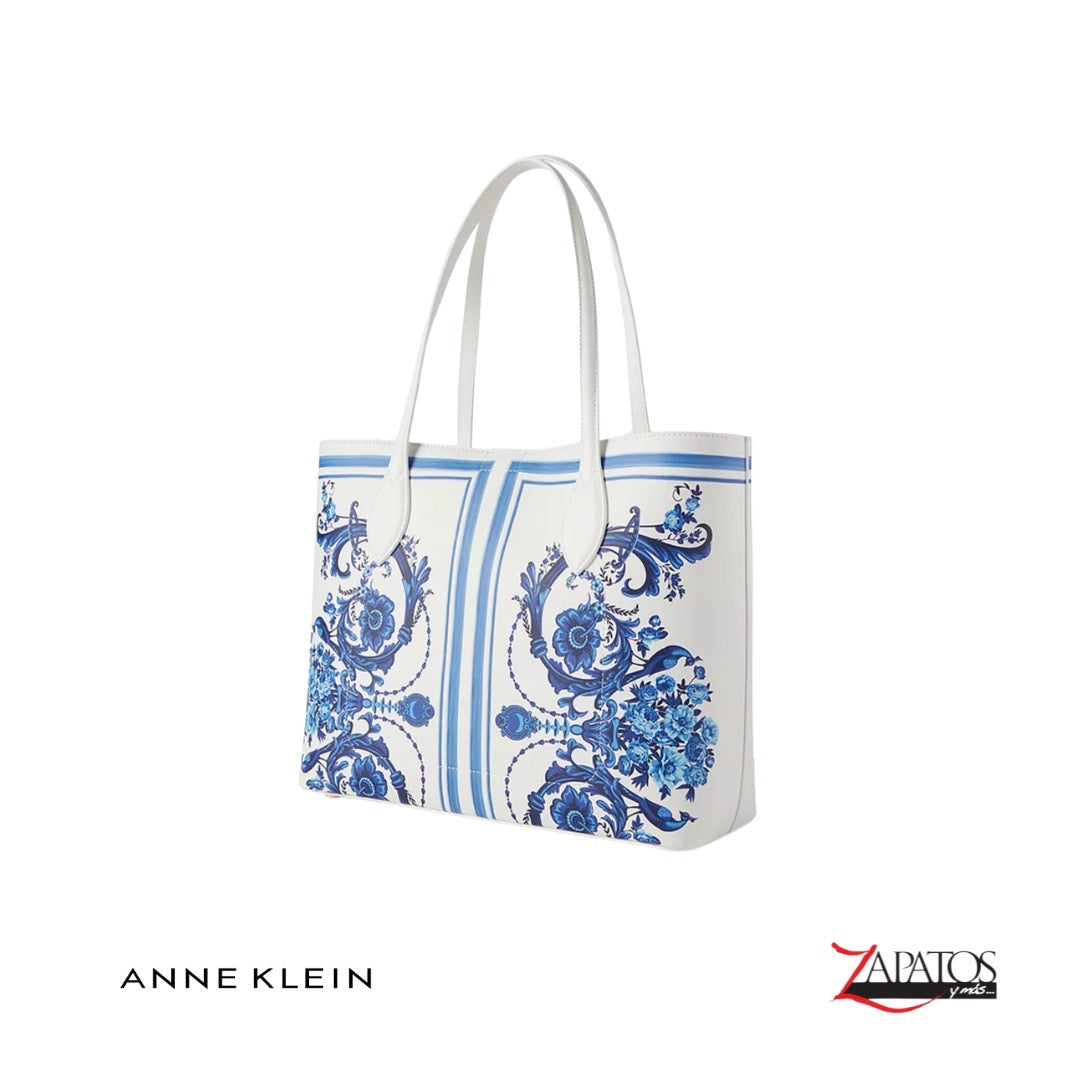 Anne Klein Cartera