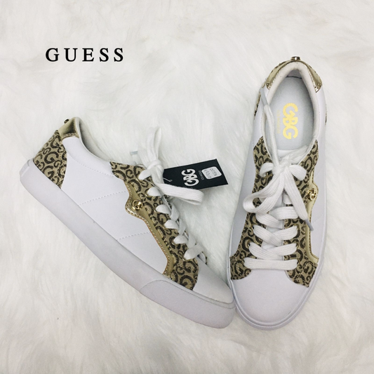 Sneaker café Guess