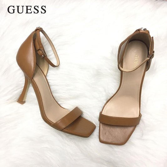 Sandalia Guess