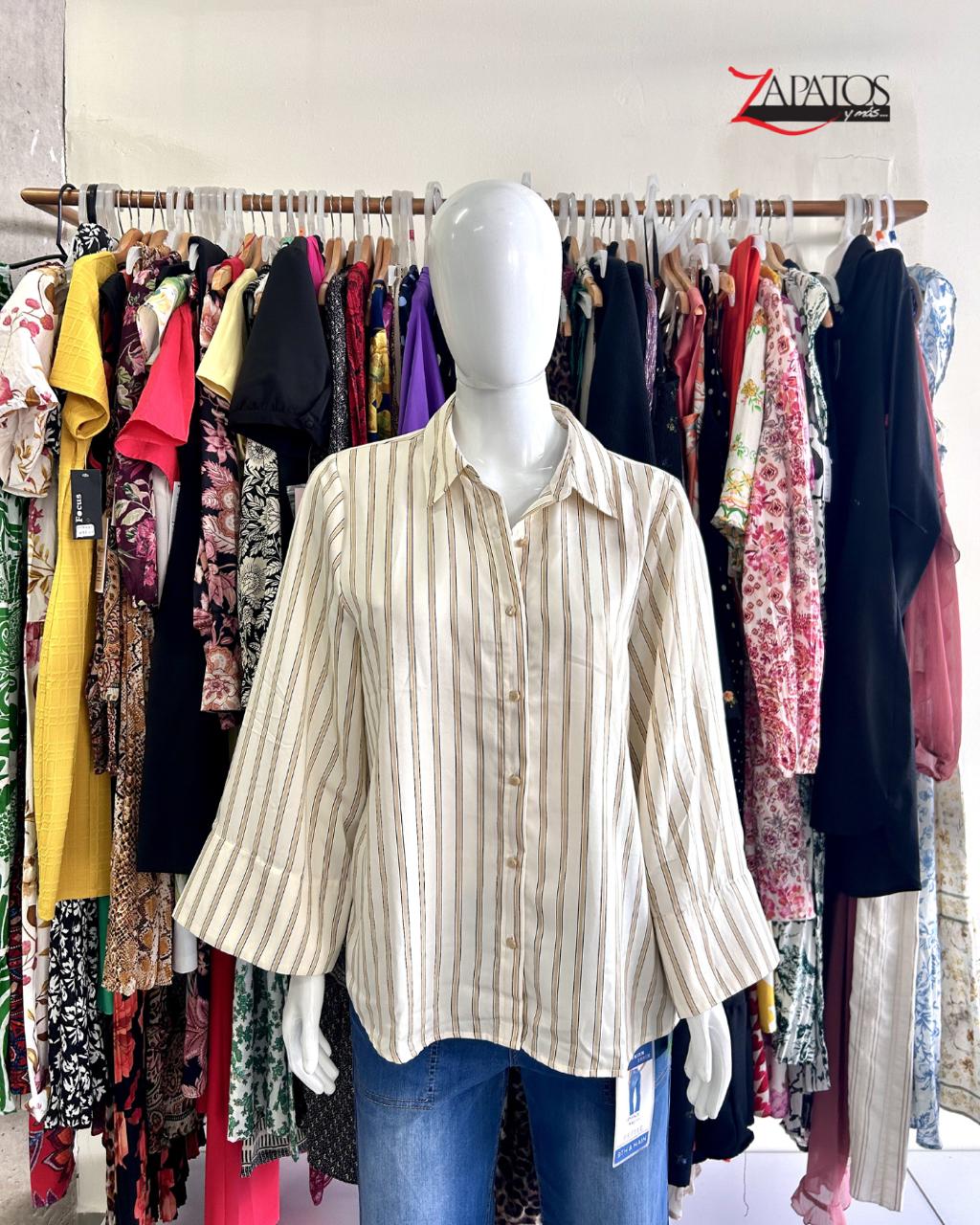 Elie Tahari Blusa